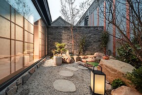 Beijing YiPiao lnn
