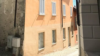 Appartamento con Piccolo Giardino Cannero Riviera