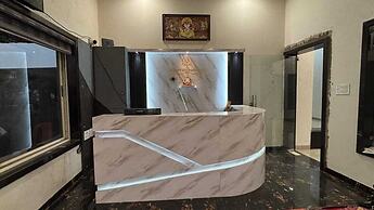 HOTEL SHREE ASHTAVINAYAK GRAND