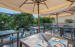 Hotel Avana