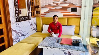 Hotel Manoram