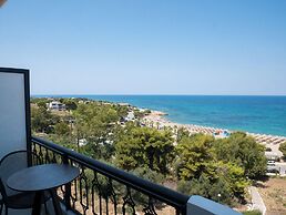 Elegant Beach Hotel