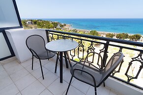 Elegant Beach Hotel