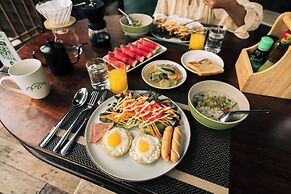 Baan Nhuer Mek