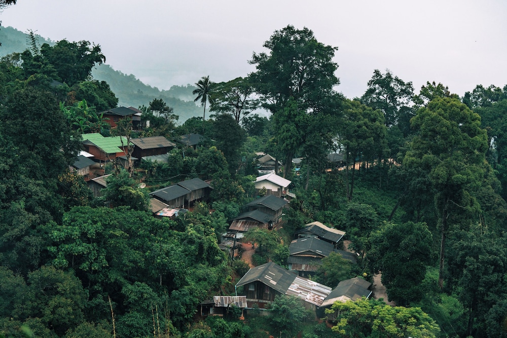 Baan Nhuer Mek