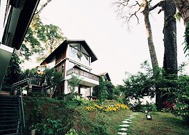 Baan Nhuer Mek