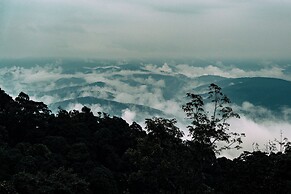 Baan Nhuer Mek