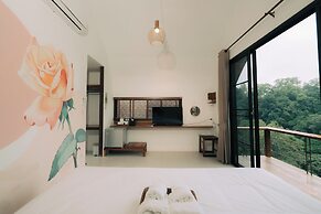 Baan Nhuer Mek