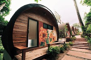 Baan Nhuer Mek