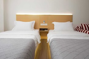 Amanda Hotel