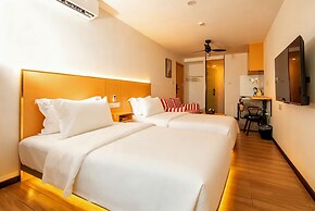 Amanda Hotel