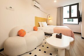 Amanda Hotel