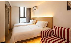 Amanda Hotel
