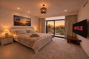 Elegant Stay in Ranches Villa