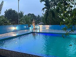 South Summer Villa 360