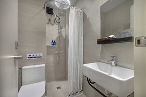 Kokotel Cebu Adira