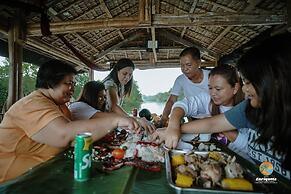 Isla Enriqueta - Private Beach Resort