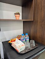 Ly Apartment & Home