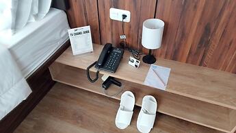 M-LIVIN Dorm Hotel