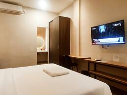 M-LIVIN Dorm Hotel
