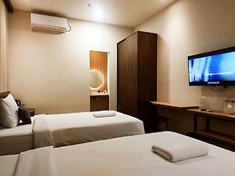 M-LIVIN Dorm Hotel