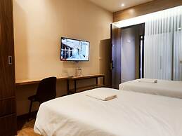 M-LIVIN Dorm Hotel