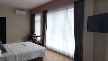 M-LIVIN Dorm Hotel