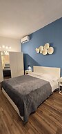Rooms And Comfort Apartment