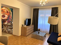 Carillon by BestChoice  - Parking Option