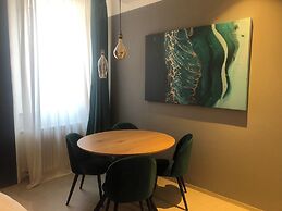 Suite Apollinare