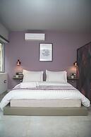 Rooster Suites