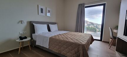 Trinasus Hotel