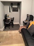 2 Guests - Free Parking - 6min to Derbion Centre