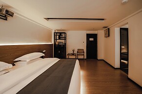 Wenshuo Hotel
