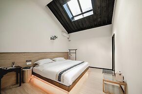 Wenshuo Hotel
