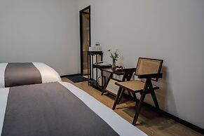 Wenshuo Hotel