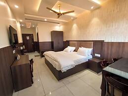 Cottage Club Inn