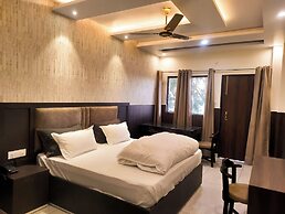 Cottage Club Inn