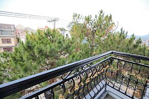 Lotus Hotel Da Lat