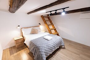 Tiflis Touch-Luxe Apartments in Old Town
