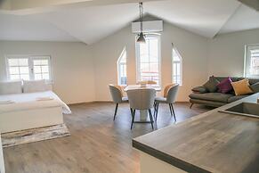 Corner House
