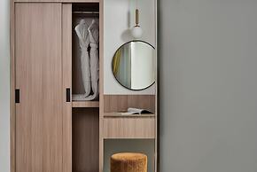 Smile Boutique Hotel by EHM