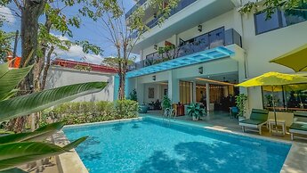 Smile Boutique Hotel by EHM