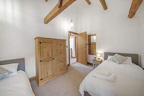 Host Stay The Cart House