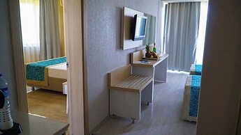 Pirates Park Resort -All Inclusive
