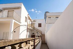 Onde Dorate in Centre, Close to Beach