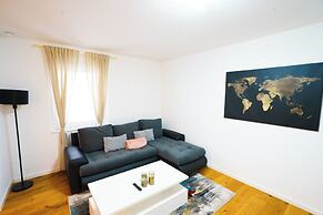KC Hostings - Prestige Apartments