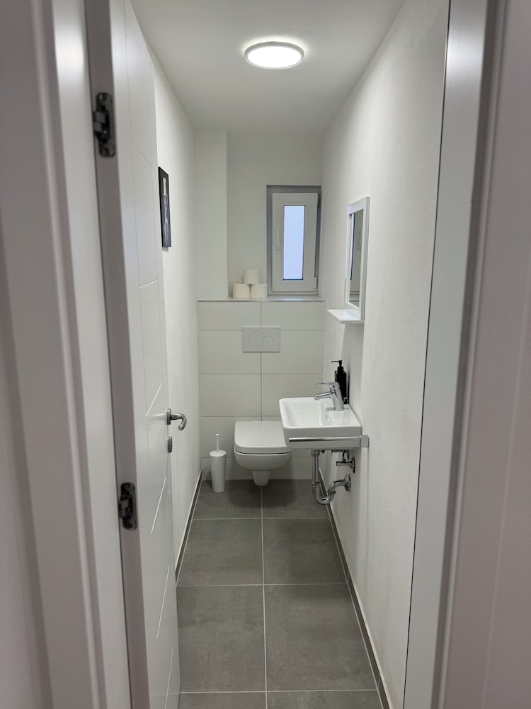 KC Hostings - Prestige Apartments