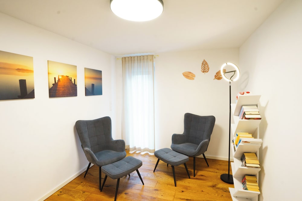 KC Hostings - Prestige Apartments