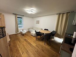 KC Hostings - Prestige Apartments